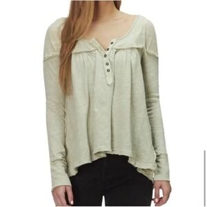 NWOT Free People WE THE FREE‎ Down Under Henley